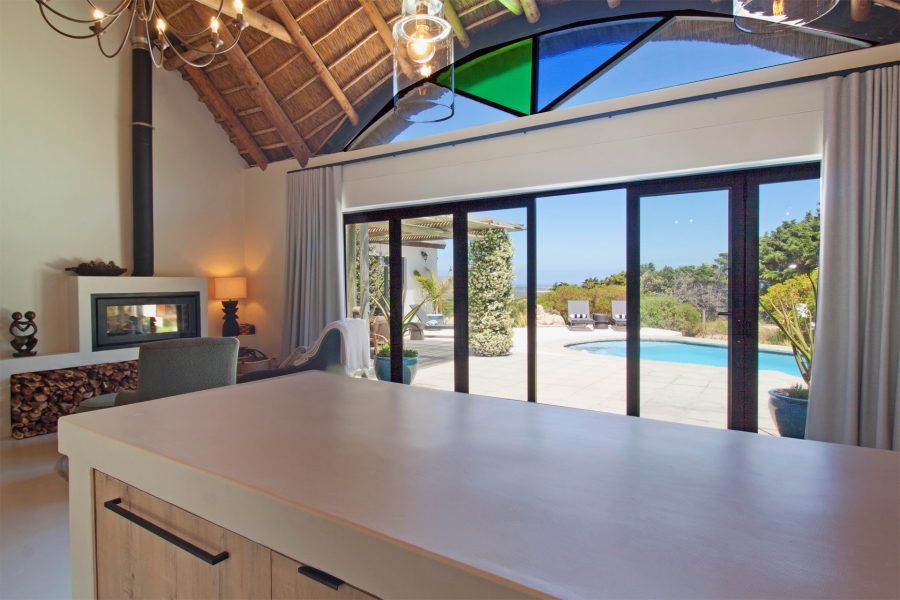 To Let 5 Bedroom Property for Rent in Crofters Valley Western Cape